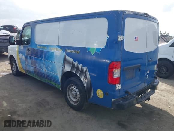 ✅ 2015 Nissan NV Cargo • VIN: 1N6AF0KX6FN805703 • Lot: 43424565. Listed on IAAI with 195,622 mi. Free auction sales archive from the USA and detailed vehicle history report at DreamBid. Image 3.