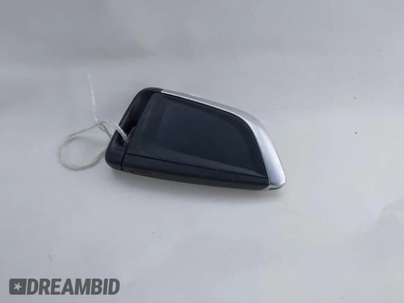 ✅ 2021 BMW 2 Series 228i • VIN: WBA53AK06M7H55442 • Lot: 42127060. Wystawiony na IAAI z przebiegiem 95 737 mil. Bezpłatny archiwum sprzedaży aukcyjnych z USA i szczegółowy raport historii pojazdu na DreamBid. Zdjęcie 11.