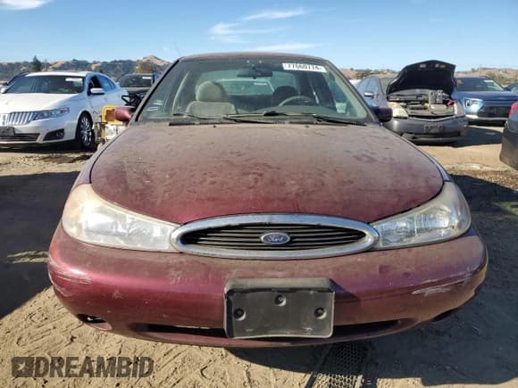 ✅ 1998 Ford Contour SE • VIN: 1FAFP6639WK279655 • Лот: 77660774. Опубликован ранее на Copart с пробегом 89 161 миль. Бесплатный доступ к архиву аукционных продаж из США и подробный отчёт об истории автомобиля на DreamBid. Изображение 5.