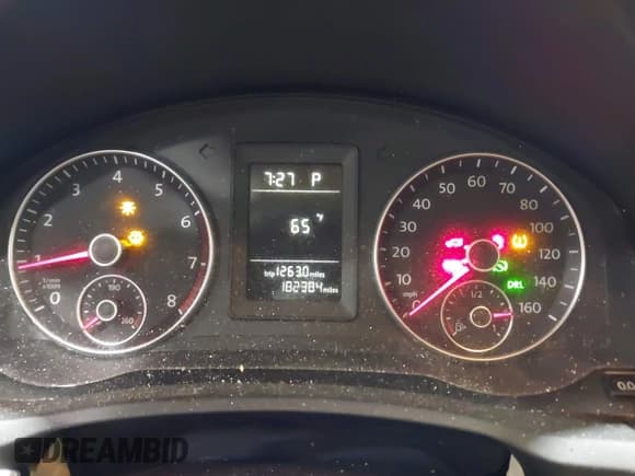 ✅ 2010 Volkswagen Jetta Limited Edition • VIN: 3VWAX7AJ3AM123190 • Lot: 43015100. Listed on IAAI with 182,384 mi. Free auction sales archive from the USA and detailed vehicle history report at DreamBid. Image 7.