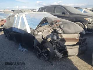 ✅ 2017 Hyundai Veloster • VIN: KMHTC6AD8HU323415 • Lot: 86481584. Listed on Copart with 52,785 mi. Free auction sales archive from the USA and detailed vehicle history report at DreamBid. Image 1.