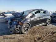 ✅ 2023 Chevrolet Bolt EV 2LT • VIN: 1G1FX6S02P4190224 • Lot: 43952405. Wystawiony na Copart z przebiegiem 20 332 mil. Bezpłatny archiwum sprzedaży aukcyjnych z USA i szczegółowy raport historii pojazdu na DreamBid. Zdjęcie 1.