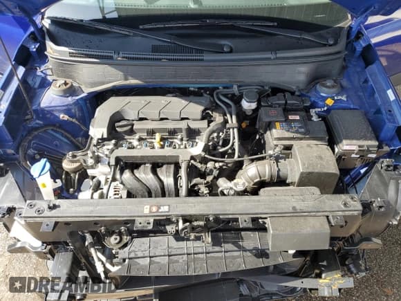 ✅ 2025 Hyundai Venue SEL • VIN: KMHRC8A36SU350701 • Lot: 58740005. Listed on Copart with 8,185 mi. Free auction sales archive from the USA and detailed vehicle history report at DreamBid. Image 11.