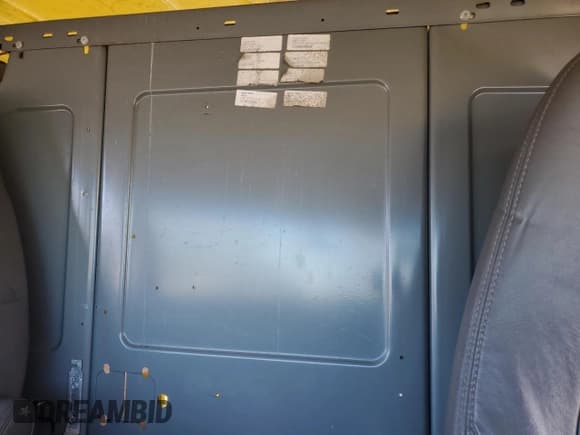 ✅ 2013 Chevrolet Express Cargo • VIN: 1GCSGAFX8D1166815 • Lot: 80384185. Wystawiony na Copart z przebiegiem Nie podano. Bezpłatny archiwum sprzedaży aukcyjnych z USA i szczegółowy raport historii pojazdu na DreamBid. Zdjęcie 10.