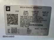 ✅ 2019 Chevrolet Silverado 1500 LT • VIN: 1GCUYDED7KZ216066 • Lot: 95400615. Wystawiony na Copart z przebiegiem 193 419 mil. Bezpłatny archiwum sprzedaży aukcyjnych z USA i szczegółowy raport historii pojazdu na DreamBid. Zdjęcie 12.