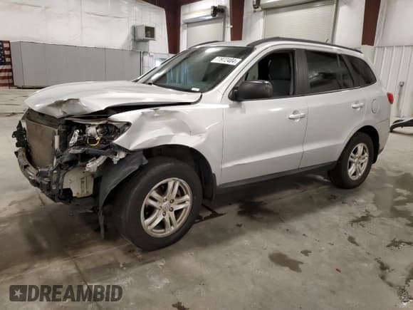 ✅ 2012 Hyundai Santa Fe GLS • VIN: 5XYZGDAB9CG118816 • Lot: 77972404. Listed on Copart with 146,309 mi. Free auction sales archive from the USA and detailed vehicle history report at DreamBid. Image 1.