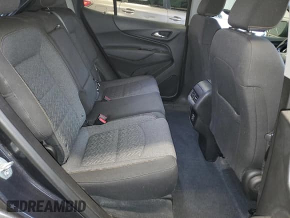 ✅ 2022 Chevrolet Equinox LT • VIN: 2GNAXUEV5N6128848 • Lot: 86069975. Wystawiony na Copart z przebiegiem 67 722 mil. Bezpłatny archiwum sprzedaży aukcyjnych z USA i szczegółowy raport historii pojazdu na DreamBid. Zdjęcie 11.