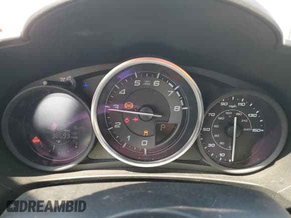 ✅ 2018 FIAT 124 Spider Abarth • VIN: JC1NFAEK2J0136147 • Lot: 68220444. Wystawiony na Copart z przebiegiem 38 693 mil. Bezpłatny archiwum sprzedaży aukcyjnych z USA i szczegółowy raport historii pojazdu na DreamBid. Zdjęcie 9.