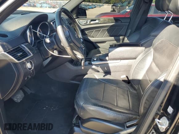 ✅ 2015 Mercedes-Benz GL 450 • VIN: 4JGDF6EEXFA613250 • Lot: 84223395. Listed on Copart with 151,958 mi. Free auction sales archive from the USA and detailed vehicle history report at DreamBid. Image 7.