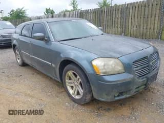 ✅ 2006 Dodge Magnum • VIN: 2D8FV47V26H235199 • Lot: 42317253. Wystawiony na IAAI z przebiegiem 251 458 mil. Bezpłatny archiwum sprzedaży aukcyjnych z USA i szczegółowy raport historii pojazdu na DreamBid. Zdjęcie 1.