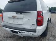 ✅ 2008 Chevrolet Suburban LTZ • VIN: 1GNFC16098J220975 • Лот: 42340341. Опубликован ранее на IAAI с пробегом 301 534 миль. Бесплатный доступ к архиву аукционных продаж из США и подробный отчёт об истории автомобиля на DreamBid. Изображение 6.