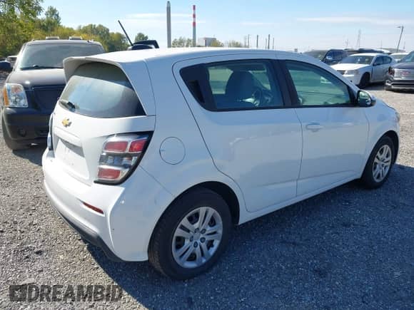 2017 Chevrolet Sonic LT с VIN 1G1JG6SH8H4174255, выставлен на аукционе IAAI как лот 43474189 с пробегом 146 684 миль миль и . История ставок и продаж доступна на DreamBid. Изображение 4.