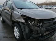 ✅ 2020 Chevrolet Trax LT • VIN: KL7CJPSB1LB344573 • Lot: 92058195. Wystawiony na Copart z przebiegiem 47 874 mil. Bezpłatny archiwum sprzedaży aukcyjnych z USA i szczegółowy raport historii pojazdu na DreamBid. Zdjęcie 15.