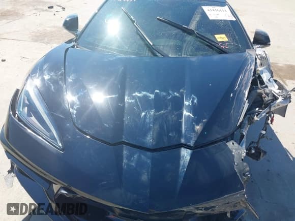 ✅ 2022 Chevrolet Corvette 3LT • VIN: 1G1YC2D43N5116315 • Lot: 43416111. Wystawiony na IAAI z przebiegiem Nie podano. Bezpłatny archiwum sprzedaży aukcyjnych z USA i szczegółowy raport historii pojazdu na DreamBid. Zdjęcie 10.