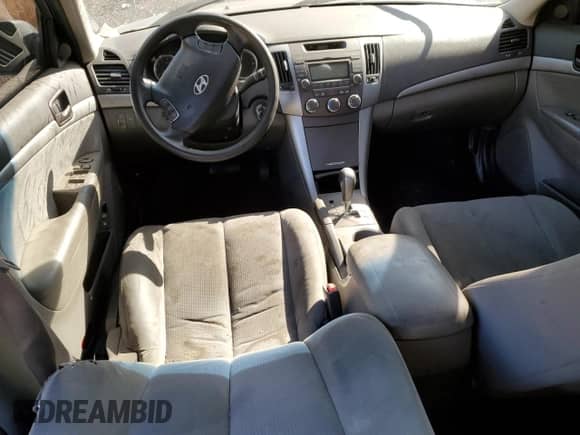 2010 Hyundai Sonata GLS z VIN 5NPET4AC0AH613737, wystawiony jako Copart lot #76708744 z przebiegiem 185 818 mil mil oraz Szkoda całkowita • Salvage title. Historia ofert i sprzedaży dostępna na DreamBid. Obrazek 8.