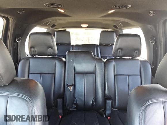 ✅ 2017 Ford Expedition Max XLT • VIN: 1FMJK1HT2HEA56261 • Lot: 84246435. Wystawiony na Copart z przebiegiem 124 480 mil. Bezpłatny archiwum sprzedaży aukcyjnych z USA i szczegółowy raport historii pojazdu na DreamBid. Zdjęcie 10.