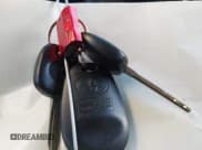 ✅ 2015 Toyota Tacoma PreRunner • VIN: 3TMJU4GN9FM176780 • Lot: 43704666. Wystawiony na IAAI z przebiegiem 193 692 mil. Bezpłatny archiwum sprzedaży aukcyjnych z USA i szczegółowy raport historii pojazdu na DreamBid. Zdjęcie 11.