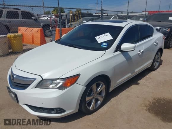✅ 2015 Acura ILX Premium • VIN: 19VDE1F50FE006367 • Lot: 43313791. Wystawiony na IAAI z przebiegiem 147 902 mil. Bezpłatny archiwum sprzedaży aukcyjnych z USA i szczegółowy raport historii pojazdu na DreamBid. Zdjęcie 2.