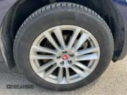 ✅ 2019 Jaguar F-Pace 25t Prestige • VIN: SADCK2FX1KA358328 • Лот: 81284385. Опубликован ранее на Copart с пробегом 159 131 миль. Бесплатный доступ к архиву аукционных продаж из США и подробный отчёт об истории автомобиля на DreamBid. Изображение 15.