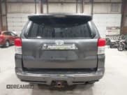 ✅ 2010 Toyota 4Runner SR5 • VIN: JTEBU5JR9A5007519 • Лот: 43569375. Опубликован ранее на IAAI с пробегом 256 222 миль. Бесплатный доступ к архиву аукционных продаж из США и подробный отчёт об истории автомобиля на DreamBid. Изображение 17.