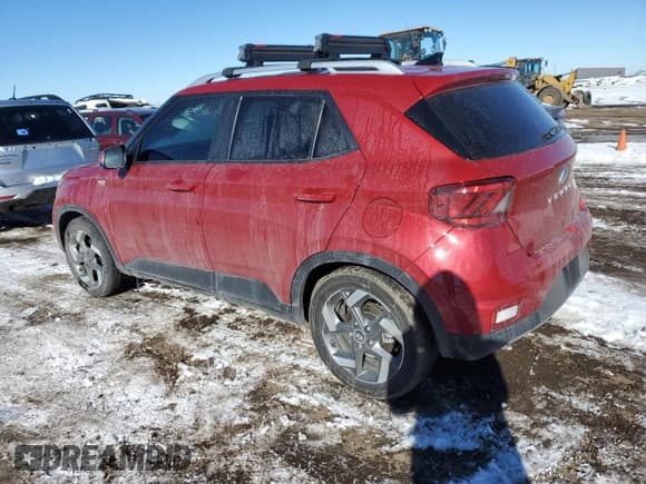 ✅ 2022 Hyundai Venue SEL • VIN: KMHRC8A31NU204128 • Lot: 87636775. Listed on Copart with 17,635 mi. Free auction sales archive from the USA and detailed vehicle history report at DreamBid. Image 2.