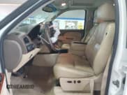 ✅ 2011 Chevrolet Silverado 1500 LTZ • VIN: 3GCPKTE32BG215195 • Lot: 72877944. Listed on Copart with 180,611 mi. Free auction sales archive from the USA and detailed vehicle history report at DreamBid. Image 7.