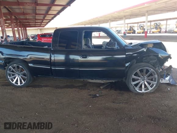 ✅ 1999 GMC Sierra 1500 SLE • VIN: 2GTEK19TXX1543423 • Лот: 39185968. Опубликован ранее на IAAI с пробегом 282 881 миль. Бесплатный доступ к архиву аукционных продаж из США и подробный отчёт об истории автомобиля на DreamBid. Изображение 14.