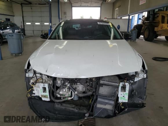 ✅ 2019 Kia Optima SX • VIN: 5XXGW4L25KG378124 • Lot: 67553595. Listed on Copart with 40,282 mi. Free auction sales archive from the USA and detailed vehicle history report at DreamBid. Image 5.