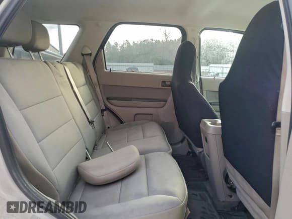 ✅ 2012 Ford Escape XLT • VIN: 1FMCU9D79CKC83967 • Lot: 93917355. Listed on Copart with 127,700 mi. Free auction sales archive from the USA and detailed vehicle history report at DreamBid. Image 11.