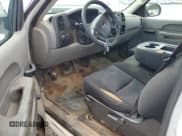 ✅ 2011 GMC Sierra 1500 Work Truck • VIN: 1GTN1TEA8BZ333325 • Лот: 82067595. Опубликован ранее на Copart с пробегом 273 859 миль. Бесплатный доступ к архиву аукционных продаж из США и подробный отчёт об истории автомобиля на DreamBid. Изображение 8.