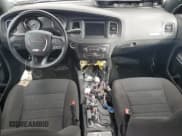 ✅ 2024 Dodge Charger Police • VIN: 2C3CDXKG3NH265085 • Lot: 90675415. Wystawiony na Copart z przebiegiem 34 303 mil. Bezpłatny archiwum sprzedaży aukcyjnych z USA i szczegółowy raport historii pojazdu na DreamBid. Zdjęcie 8.