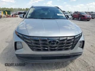 ✅ 2022 Hyundai Tucson Limited • VIN: 5NMJE3AE1NH130443 • Lot: 74456294. Wystawiony na Copart z przebiegiem 23 000 mil. Bezpłatny archiwum sprzedaży aukcyjnych z USA i szczegółowy raport historii pojazdu na DreamBid. Zdjęcie 5.