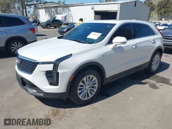 ✅ 2024 Cadillac XT4 FWD Luxury • VIN: 1GYAZAR42RF168331 • Лот: 41980130. Опубликован ранее на IAAI с пробегом 10 335 миль. Бесплатный доступ к архиву аукционных продаж из США и подробный отчёт об истории автомобиля на DreamBid. Изображение 19.