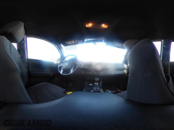 ✅ 2017 Toyota Tacoma SR5 • VIN: 3TMCZ5AN8HM092879 • Lot: 43062130. Listed on IAAI with 88,083 mi. Free auction sales archive from the USA and detailed vehicle history report at DreamBid. Image 18.