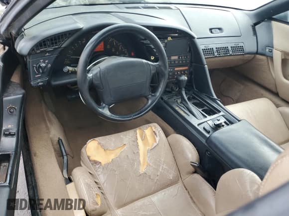 ✅ 1993 Chevrolet Corvette • VIN: 1G1YY23P9P5100135 • Лот: 93556655. Опубликован ранее на Copart с пробегом 136 435 миль. Бесплатный доступ к архиву аукционных продаж из США и подробный отчёт об истории автомобиля на DreamBid. Изображение 8.