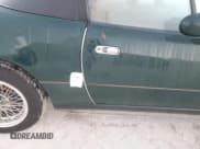 ✅ 1991 Mazda MX-5 Miata • VIN: NA6CE140418 • Lot: 77168744. Wystawiony na Copart z przebiegiem 4 992 mil. Bezpłatny archiwum sprzedaży aukcyjnych z USA i szczegółowy raport historii pojazdu na DreamBid. Zdjęcie 12.