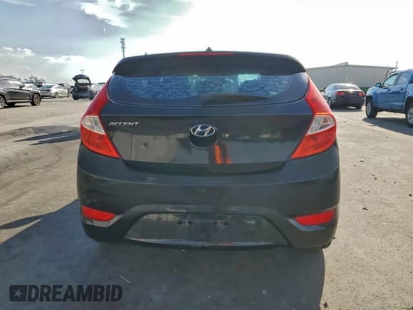 ✅ 2013 Hyundai Accent SE • VIN: KMHCU5AE5DU076929 • Lot: 93824245. Listed on Copart with 124,332 mi. Free auction sales archive from the USA and detailed vehicle history report at DreamBid. Image 6.