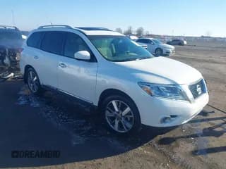 ✅ 2015 Nissan Pathfinder SV • VIN: 5N1AR2MN2FC609752 • Lot: 41607632. Listed on IAAI with 74,405 mi. Free auction sales archive from the USA and detailed vehicle history report at DreamBid. Image 1.