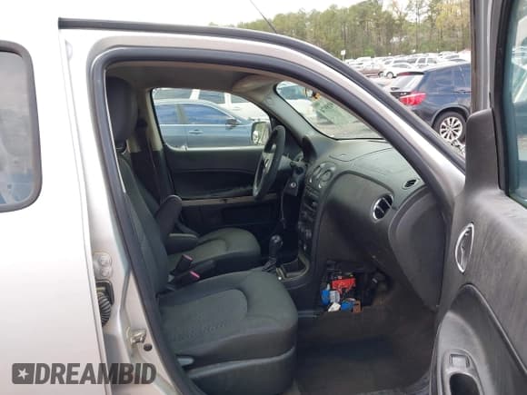 ✅ 2010 Chevrolet HHR LS • VIN: 3GNBAADB5AS506058 • Lot: 41918974. Listed on IAAI with 299,534 mi. Free auction sales archive from the USA and detailed vehicle history report at DreamBid. Image 5.