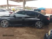 ✅ 2016 Honda Accord Sport • VIN: 1HGCR2F5XGA017170 • Lot: 43433670. Wystawiony na IAAI z przebiegiem 190 274 mil. Bezpłatny archiwum sprzedaży aukcyjnych z USA i szczegółowy raport historii pojazdu na DreamBid. Zdjęcie 14.