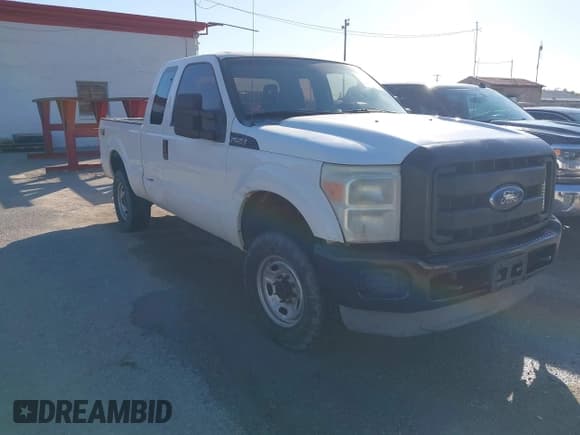 ✅ 2014 Ford F-250 XL • VIN: 1FT7X2B67EEB45764 • Lot: 43604061. Listed on IAAI with 229,379 mi. Free auction sales archive from the USA and detailed vehicle history report at DreamBid. Image 1.
