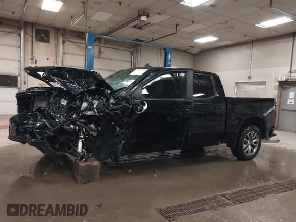 ✅ 2021 Chevrolet Silverado 1500 RST • VIN: 1GCUYEED8MZ434820 • Lot: 42314650. Wystawiony na IAAI z przebiegiem Nie podano. Bezpłatny archiwum sprzedaży aukcyjnych z USA i szczegółowy raport historii pojazdu na DreamBid. Zdjęcie 14.