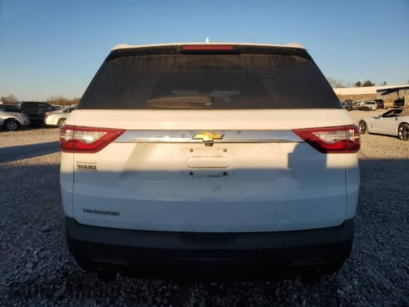 2020 Chevrolet Traverse LS with VIN 1GNERLKW2LJ249002, listed as a Copart auction lot 85894354 with 88,783 mi miles and Salvage title. Bid and sale history available at DreamBid. Image 6.