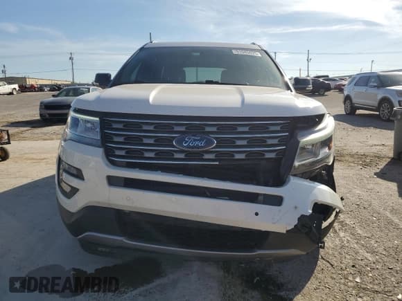 ✅ 2017 Ford Explorer XLT • VIN: 1FM5K7DH4HGC09538 • Lot: 91945925. Listed on Copart with 163,382 mi. Free auction sales archive from the USA and detailed vehicle history report at DreamBid. Image 5.
