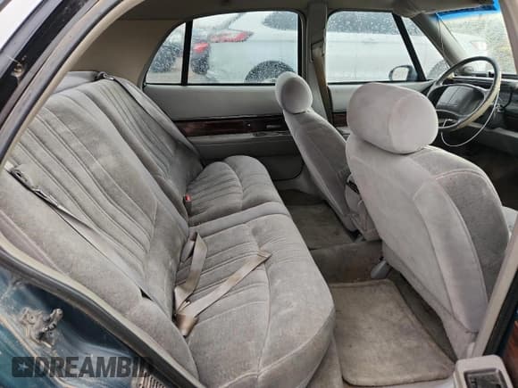 ✅ 1998 Buick LeSabre Custom • VIN: 1G4HP52K4WH546798 • Lot: 81989525. Wystawiony na Copart z przebiegiem 169 914 mil. Bezpłatny archiwum sprzedaży aukcyjnych z USA i szczegółowy raport historii pojazdu na DreamBid. Zdjęcie 10.