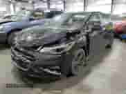 2017 Chevrolet Cruze LT z VIN 1G1BE5SM7H7202224, wystawiony jako Copart lot #62196002 z przebiegiem 89 652 mil mil oraz . Historia ofert i sprzedaży dostępna na DreamBid. Obrazek 2.