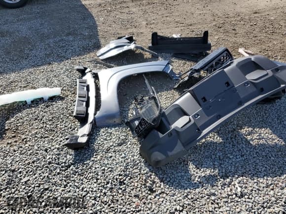 ✅ 2024 Nissan Frontier S • VIN: 1N6ED1EJXRN671464 • Lot: 53314215. Listed on Copart with 2,615 mi. Free auction sales archive from the USA and detailed vehicle history report at DreamBid. Image 12.