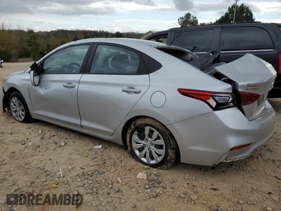 ✅ 2021 Hyundai Accent SE • VIN: 3KPC24A62ME129887 • Лот: 79673124. Опубликован ранее на Copart с пробегом 68 134 миль. Бесплатный доступ к архиву аукционных продаж из США и подробный отчёт об истории автомобиля на DreamBid. Изображение 2.