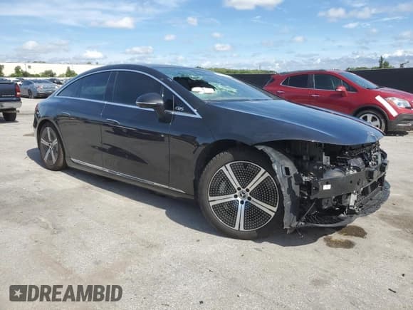 ✅ 2023 Mercedes-Benz EQS 450+ • VIN: W1KCG2DB7PA031725 • Lot: 68020345. Listed on Copart with Not provided. Free auction sales archive from the USA and detailed vehicle history report at DreamBid. Image 4.