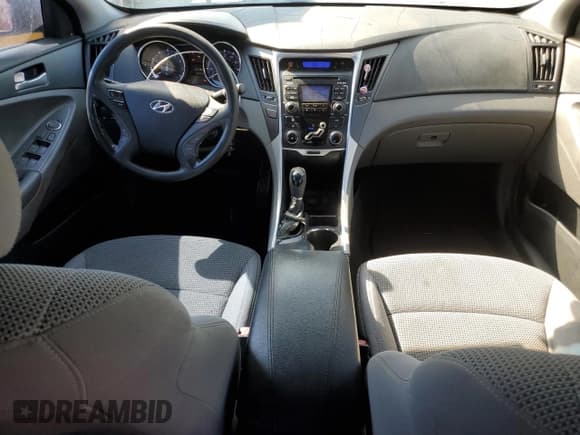 ✅ 2011 Hyundai Sonata GLS • VIN: 5NPEB4AC5BH076092 • Lot: 71029124. Listed on Copart with 163,418 mi. Free auction sales archive from the USA and detailed vehicle history report at DreamBid. Image 8.